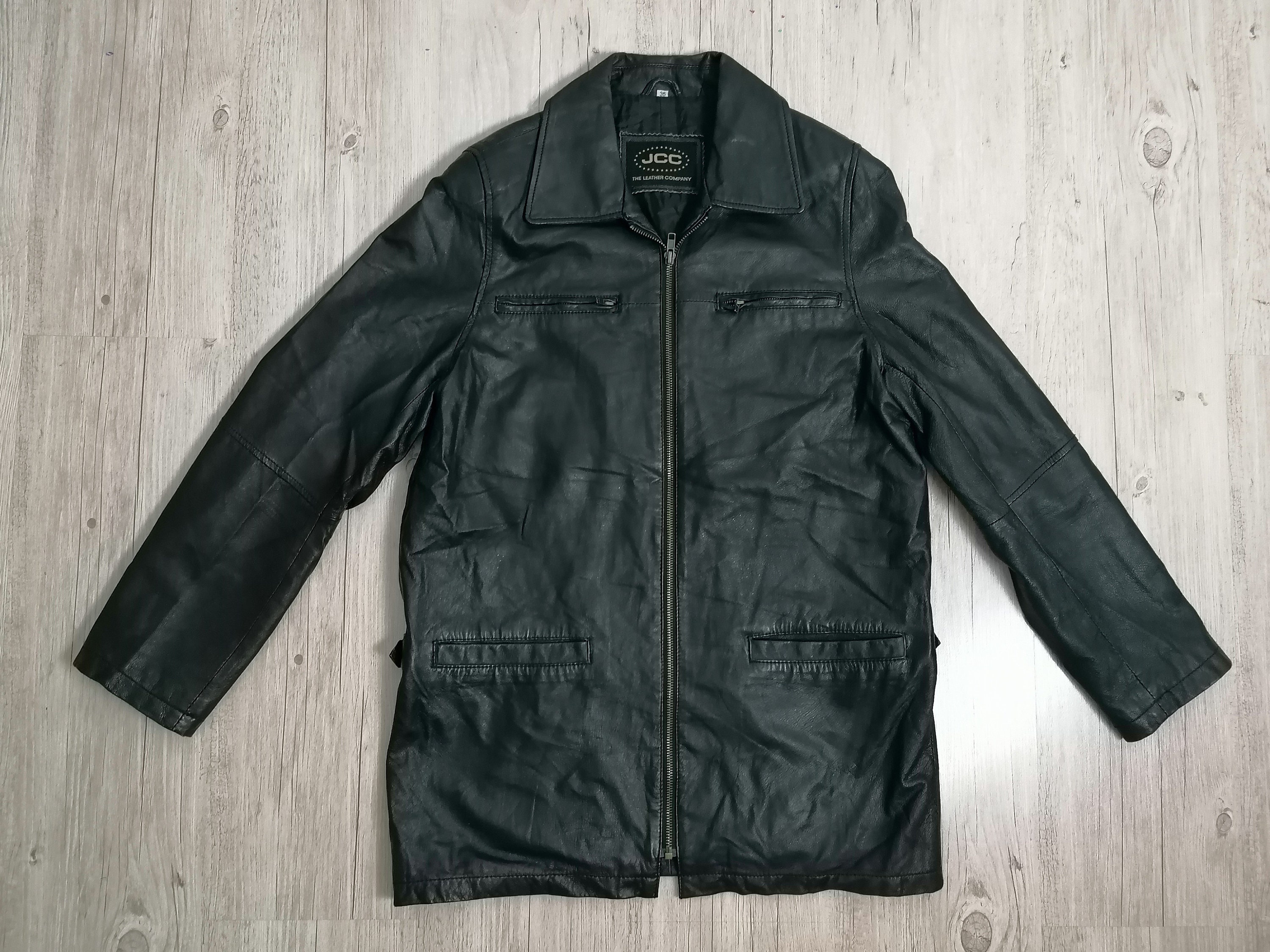 Vintage Black Leather Jacket Women 90s Zippered Leather