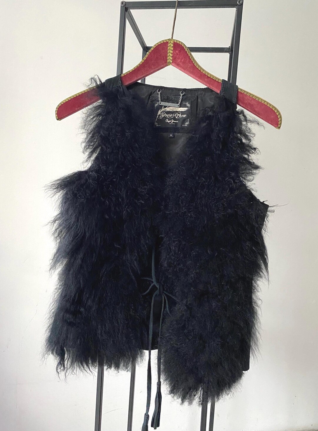 Black Mongolian Lamb Fur Vest: Pepe Jeans Tassel Sleeveless