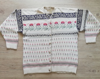 Vintage Floral Knit Cardigan: Cotton Cottagecore Sweater