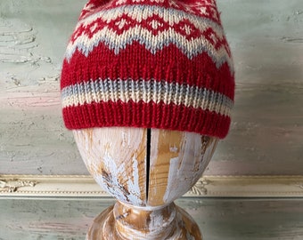 Vintage Wool Knit Beanie: Patterned Ski Hat, Unisex Winter  display picture 1