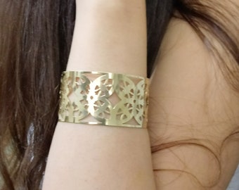 Cuff Bracelet ,Bracelet brass, Cuff wrist bracelet made of brass,Gold Bracelet ,