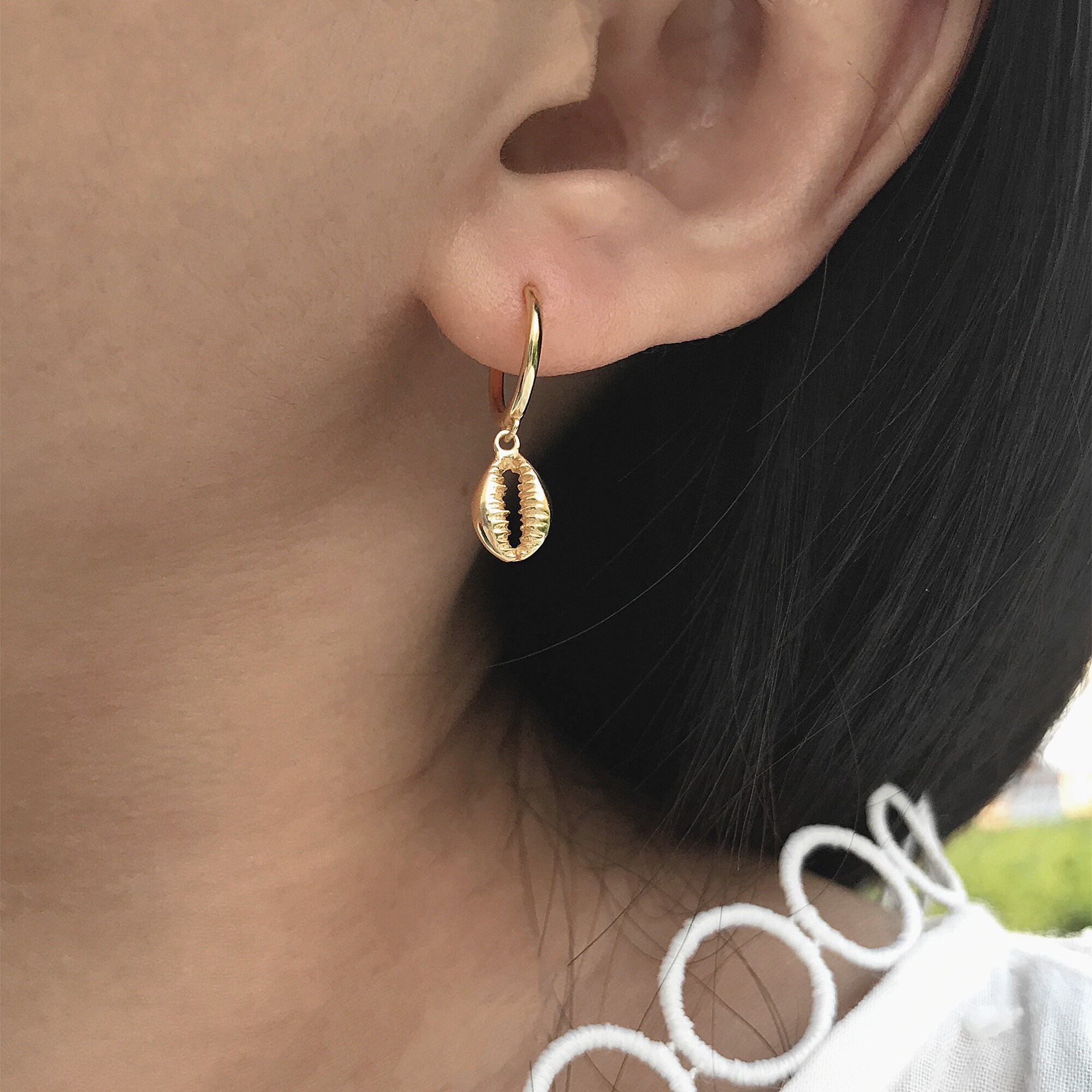 Small Cowrie Shell Shaped Gold Hoop Earrings Minimal Tiny Etsy Small Cowrie Shell Shaped Gold Hoop Earrings Minimal Tiny Etsy