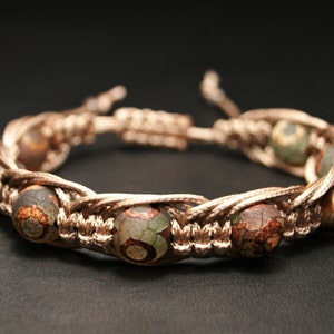 Agate bracelet with dzi beads Agate dzi stone prosperity bracelet Tibetan agate beads signature bracelet Botswana agate anxiety bracelet