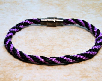 Purple men cord bracelet, Macrame bracelet, Loom bracelet, Boho bracelet, String bracelet men, Mens mala bracelet, Handwoven bracelet homme