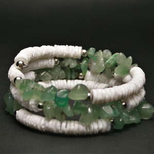 Jade memory wire bracelet, seashells bracelet, anxiety bracelet