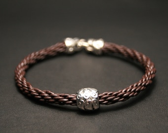 Pulsera Kumihimo de cuero marrón con cierre de acero inoxidable