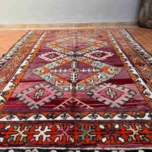 Handmade Berber rug 5.10 x 8.9 feet rug Bordered rug Moroccan Berber rug Vintage Berber rug Boujaad rug Large area rug Boho rug image 3