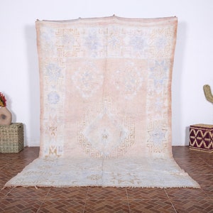 Vintage Boujaad rug, Authentic Moroccan rug 6x9 ft