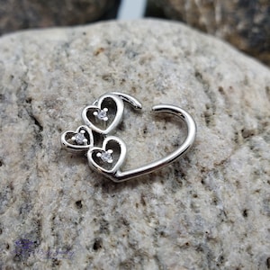 Floating Hearts Heart Cartilage Earring