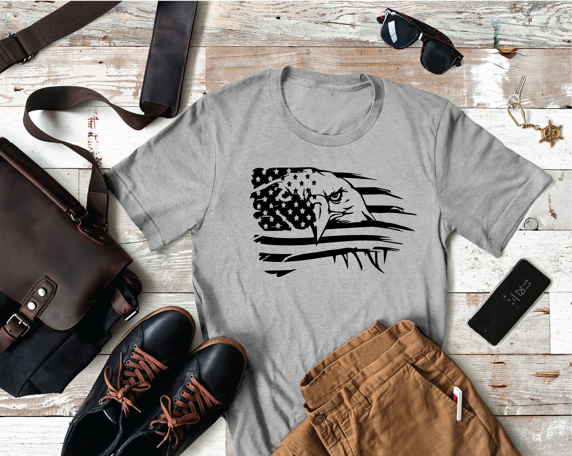 Discover Patriotic Eagle Flag- Men's  T-Shirt