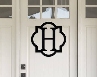 QUATREFOIL INITIAL MONOGRAM Sign -Single Letter Monogram-Monogram-Letter Door Sign-Front door sign-Personalized Monogram Letter Porch