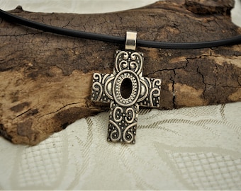 Collana con croce gotica, gioielli gotici, gioielli da vampiro, vampiro gotico, regalo cristiano