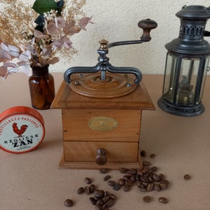 Superb and rare old PEUGEOT model T number 2 coffee grinder in polished walnut