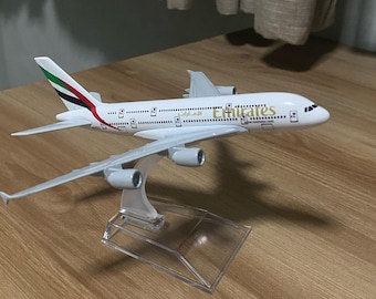 Modelvliegtuig Emirates A380 Schaal 1:400