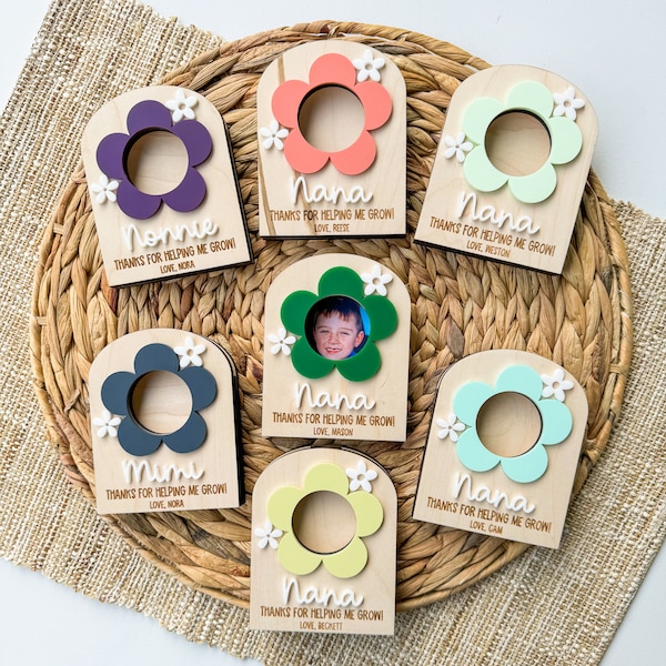 Mothers Day Picture Magnet | Birthday Gift For Grandma | Wooden Photo Magnet For Mom | Personalized | Wooden | Custom gift nana gigi grammy