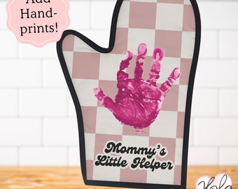 Handprint Craft Art for Mom, Mommy's Little Helper Oven Mitt, Cute Checker Print Decor for Mother's Day or Birthday from Kids