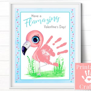 Tarjeta de San Valentín de flamenco, artesanía artística con huellas de manos imprimible para niños pequeños, fiesta preescolar del día de San Valentín