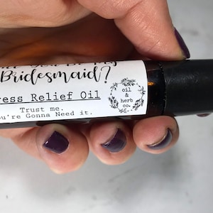 Propuesta de dama de honor Regalo Rodillo de aceites esenciales / Mezcla para aliviar el estrés / Divertido regalo de dama de honor / Aceites puros de alta calidad