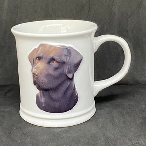 Vintage Chocolate Lab Mug: Embossed Dog Lover Gift