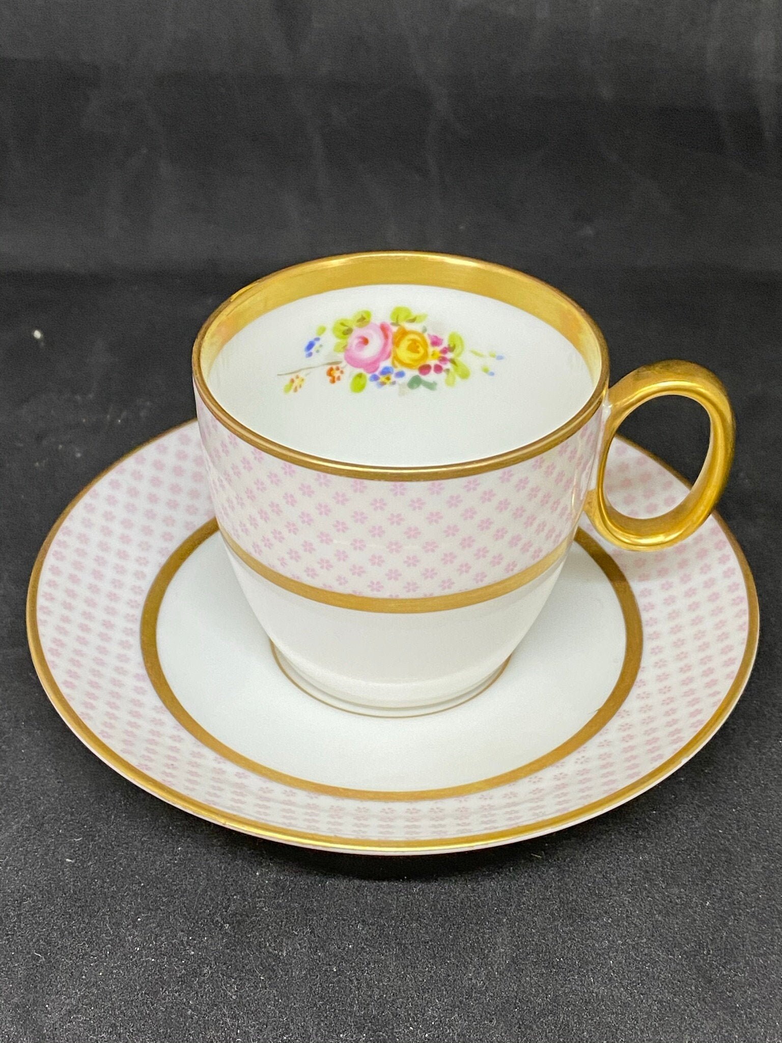 低価格化 VISTA ALEGRE - FADO Ref # 21104176 Porcelain Set of 4