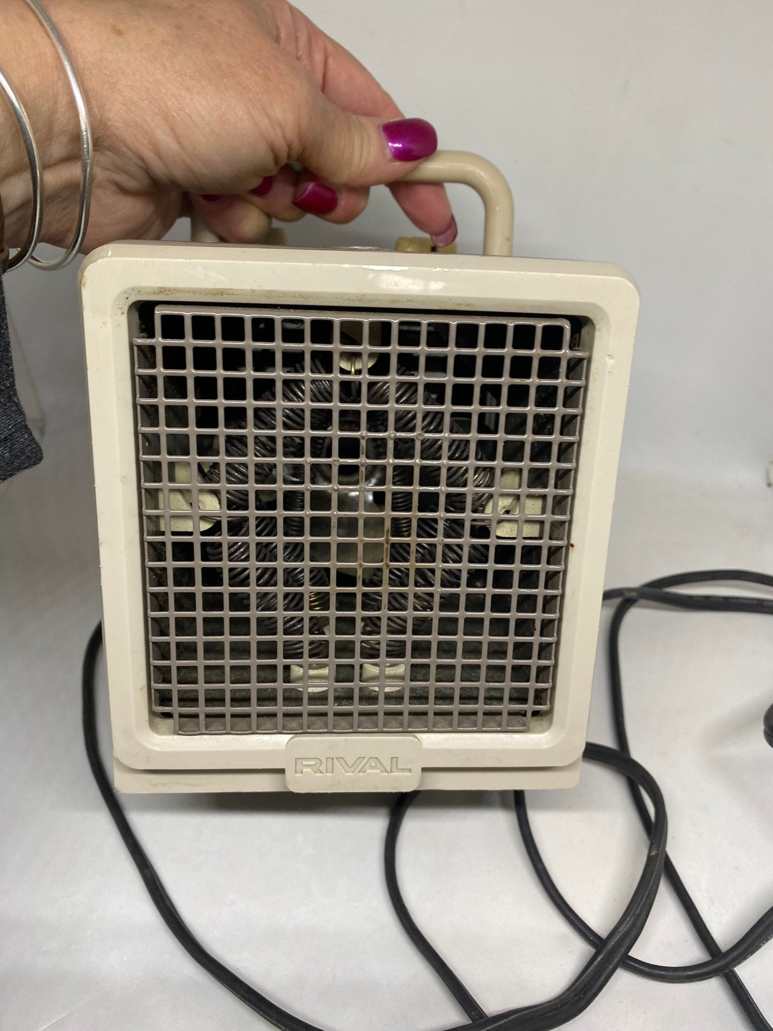 Rival 1500 Watt Portable Heater Vintage With Carrying Handle - Etsy