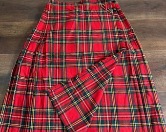 Murray Brothers Kilt, pure wool, Scottish woollens, Tower Mill Hawick Scotland