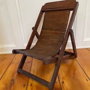Vintage Wood Foldable Sling Chair / Small Adult Size Lounge Chair Adjustable Reclining Deck Chair / Chaise Lounge Foldable Slat Deck Chair