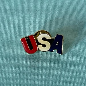 Vintage USA brooch, flag usa brooch, MAGA, USA tie tack, patriotic jewelry, 4th of July tie tack, America tie tack, gifts for him, gifts dad