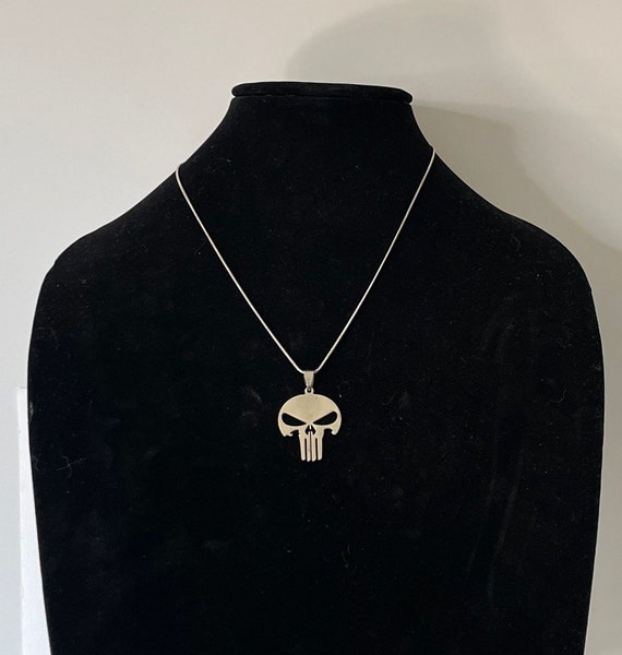 Skull necklace, punisher necklace, silver skull n… - image 2