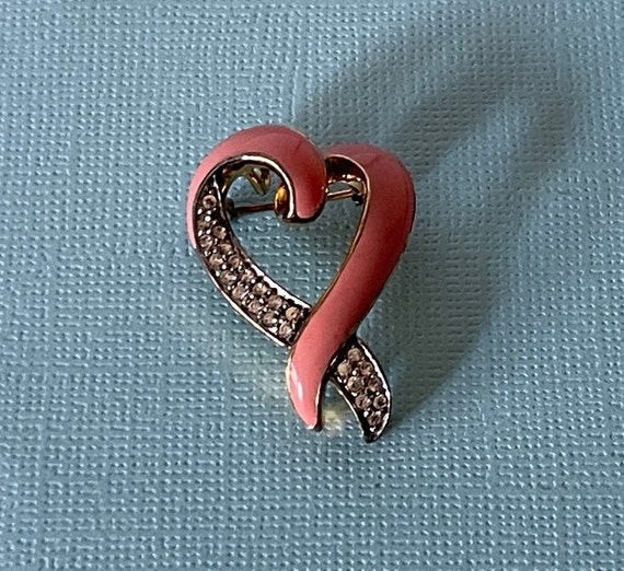 Vintage heart brooch, heart jewelry, pink heart b… - image 7