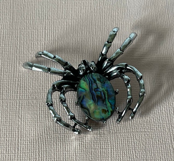 Abalone spider brooch, spider pendant, spider jew… - image 3