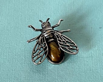 Tiger's eye bee brooch, bumble bee brooch, wasp brooch, tiger's eye fly brooch, tiger's eye jewelry, bumble bee jewelry, insect jewelry