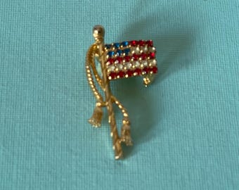 Broche de bandera vintage, pin de bandera con diamantes de imitación, joyería del 4 de julio, broche de la bandera de EE. UU., pin de la bandera estadounidense, joyería patriótica, MAGA, joyería de bandera