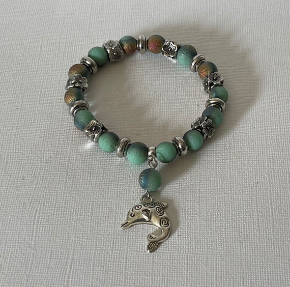 Beaded bracelet, dolphin bracelet, iridescent bea… - image 3
