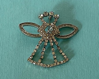 Vintage rhinestone angel pin with heart, rhinestone angel brooch, guardian angel pin, heavently angel pin, Christmas angel, angel with heart