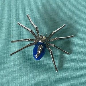 Blue spider brooch, rhinestone spider pin, Halloween spider pin, spider jewelry, tarantula pin blue spider brooch Halloween jewelry spider image 1