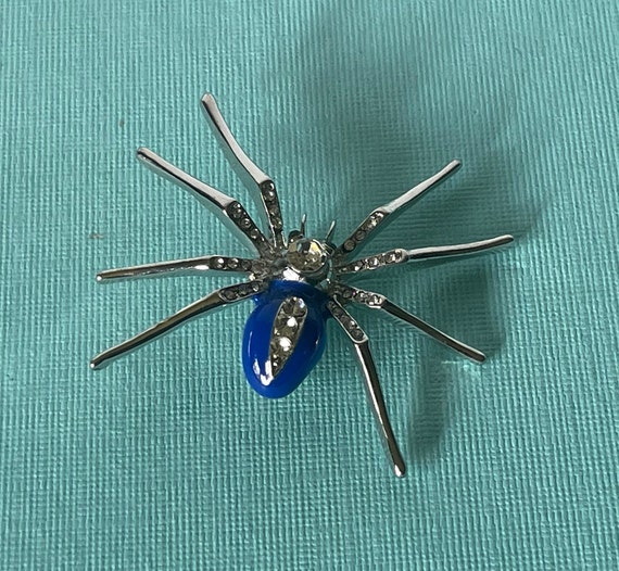 Blue spider brooch, rhinestone spider pin, Hallow… - image 1