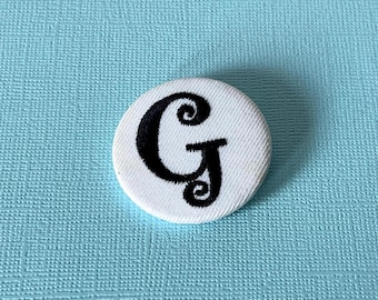 Vintage letter G brooch, letter G jewelry, initial g brooch, monogram g pin, letter g vintage, white letter g pin, cloth letter g pin, g pin