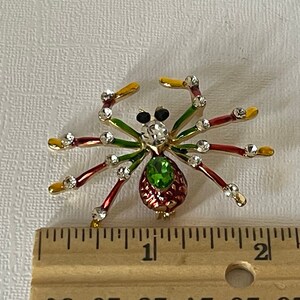 Green rhinestone spider brooch, yellow spider brooch, rhinestone spider pin, Halloween pin, Halloween spider, spider jewelry, insect pin image 5