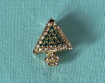 Vintage rhinestone Christmas tree brooch, Christmas jewelry, xmas tree pin, rhinestone Christmas tree pin, Christmas brooch, tree brooch