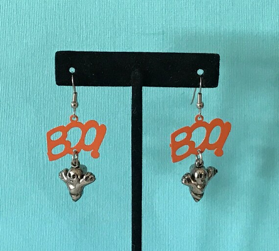 Vintage Halloween earrings, ghost earrings, boo earrings, Halloween jewelry, drop earrings, dangle earrings, Halloween ghost earrings, boo