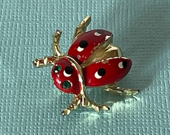 Vintage lady bug brooch, lady bug pin, insect brooch, ladybugs, ladybug brooch, vintage lady bug, gold lady bug, red lady bug, bug jewelry