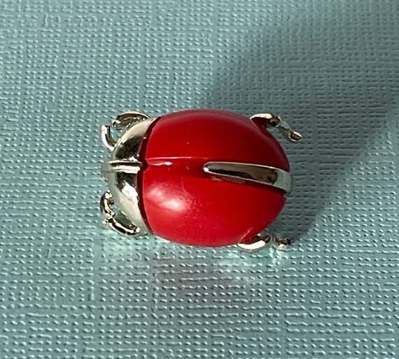 Vintage lady bug brooch, Signed Sarah lady bug pi… - image 3