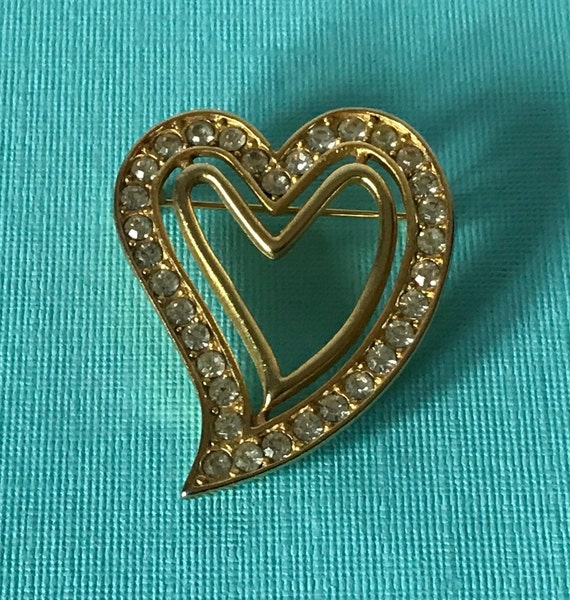 Vintage rhinestone heart brooch, heart pin, gold … - image 2