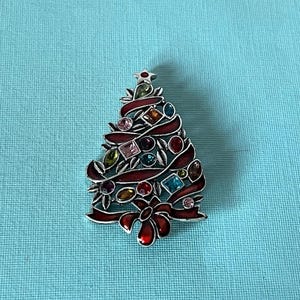 Duża, zabytkowa broszka w kształcie choinki, broszka w kształcie choinki z kryształkami, biżuteria świąteczna, biżuteria świąteczna, broszka w kształcie choinki w stylu vintage, choinka z kryształkami