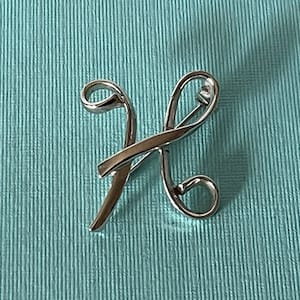 Vintage letter H brooch, letter h jewelry, silver letter h, h pin, letter H vintage, monogram h brooch, initial h pin, silver letter h pin