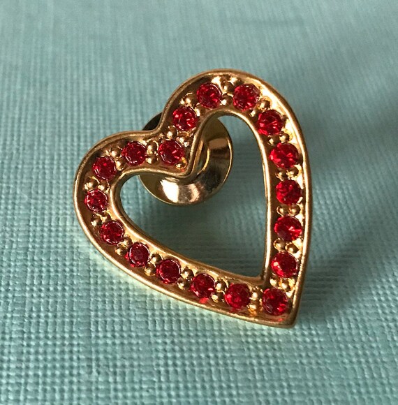 Vintage red rhinestone heart brooch, red heart pi… - image 1