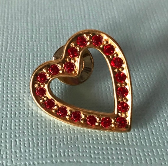 Vintage red rhinestone heart brooch, red heart pi… - image 4