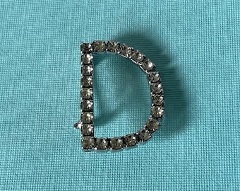 Vintage letter D brooch, rhinestone letter D pin, letter D jewelry, monogram d pin, initial d brooch, rhinestone d, letter d vintage, d pin
