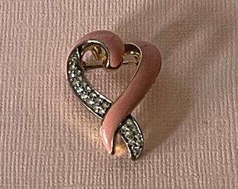 Vintage heart brooch, heart jewelry, pink heart brooch, rhinestone heart pin, Valentine's heart pin, Valentine's jewelry, pink heart brooch